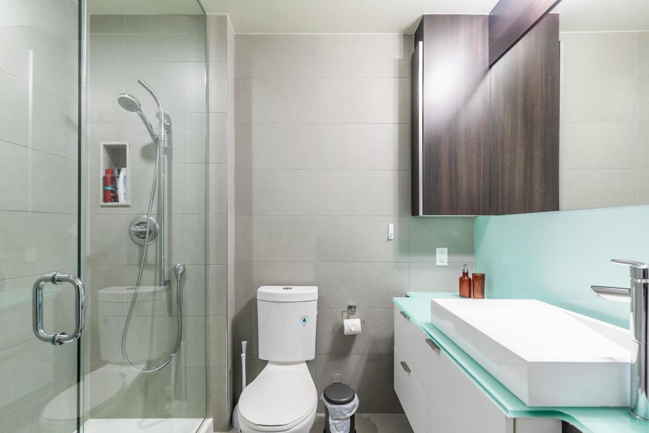 Stylish 1Br + Office Condo - Cn Tower View Toronto Exterior foto